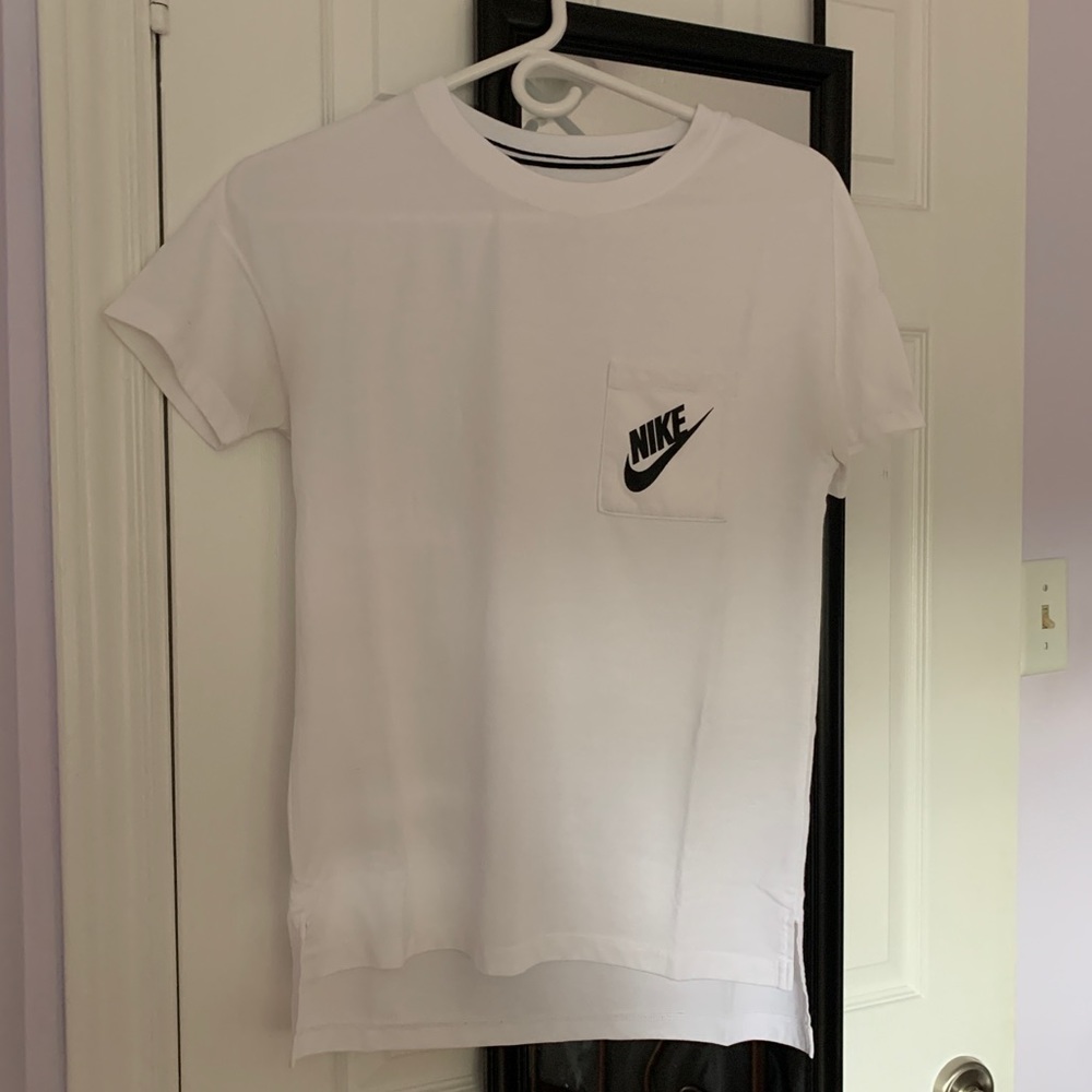 Nike T-shirt